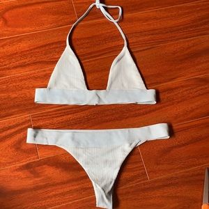 Frankie’s Bikinis Winnie Set Baby Blue Medium